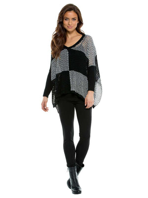 Black & White Checkered Knit Shrug Pullover